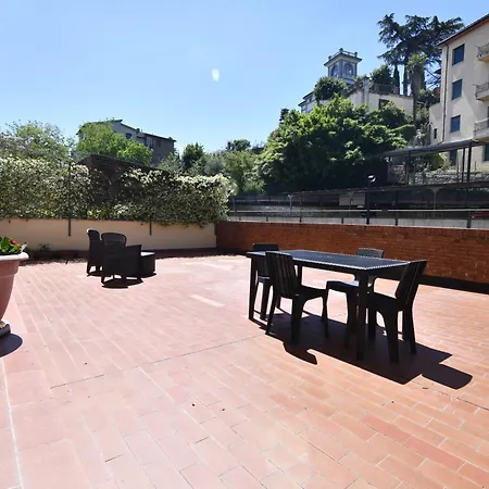 Con Ampio Terrazzo La Casa Di Nonna Iliana * Siena