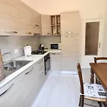 Con Ampio Terrazzo La Casa Di Nonna Iliana *