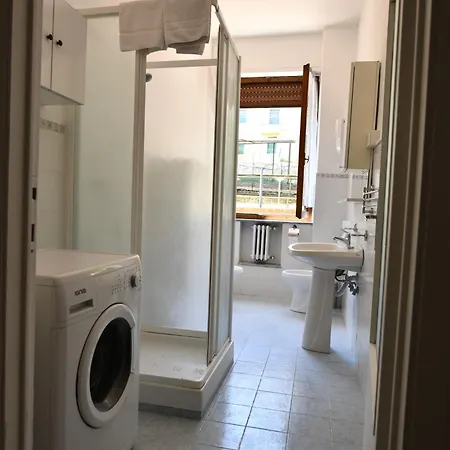 Апартаменти Con Ampio Terrazzo La Casa Di Iliana