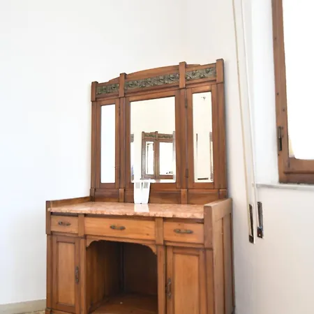 Con Ampio Terrazzo La Casa Di Nonna Appartamento