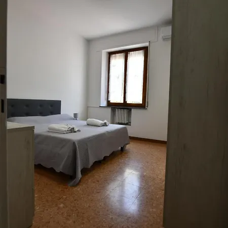 Con Ampio Terrazzo La Casa Di Nonna Iliana Daire