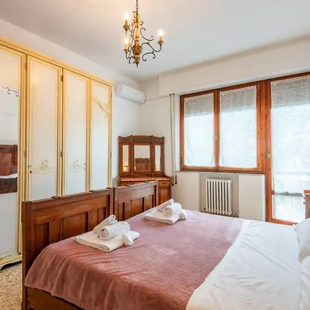 Con Ampio Terrazzo La Casa Di Nonna