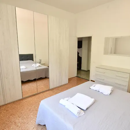 Con Ampio Terrazzo La Casa Di Nonna Iliana דירה *