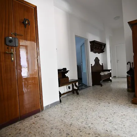 Con Ampio Terrazzo La Casa Di Iliana شقة *