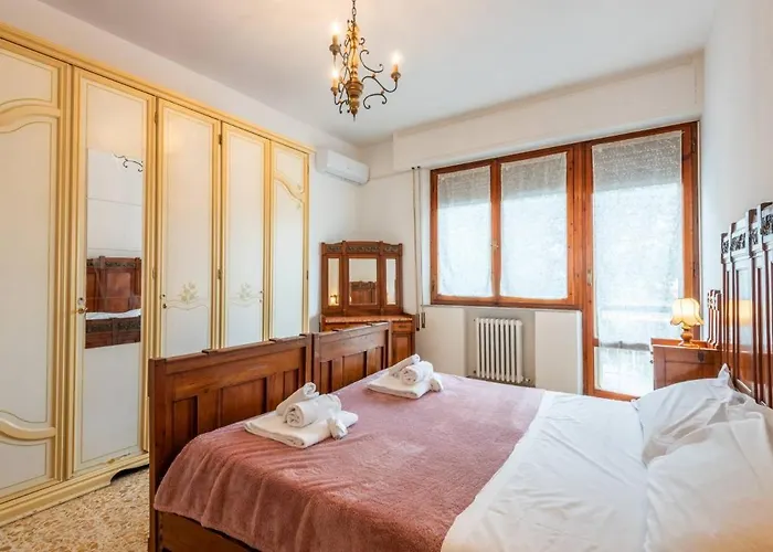 Con Ampio Terrazzo La Casa Di Nonna Iliana