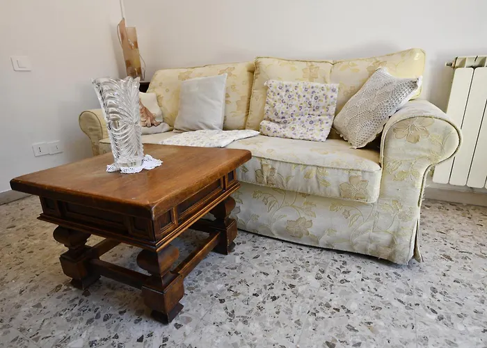 Con Ampio Terrazzo La Casa Di Nonna Iliana *